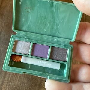 CLINIQUE PLUM SEDUCTION Colour Surge Eye Shadow Palette  .03 oz mini NEW Purple